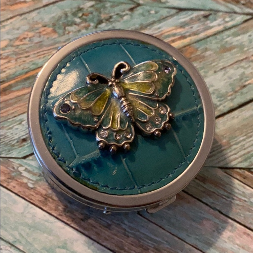 Brighton Butterfly Pillbox